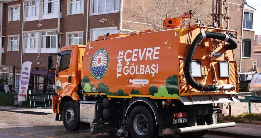 Gölbaşı Belediyesi’nden Oyaca Mahallesi’nde kapsamlı temizlik çalışması Gölbaşı Belediyesi Temizlik İşleri Müdürlüğü ekipleri, Oyaca Mahallesi’nde kapsamlı bir