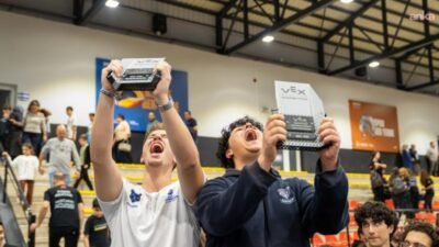 İstanbul Büyükşehir Belediyesi'nin (İBB) teknoloji takımı İBBTech, VEX Robotics Competition’ın
