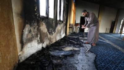 Batı Şeria’nın kuzeyindeki Deyr İstiya köyünde bulunan Hacca Hamida Camisi,