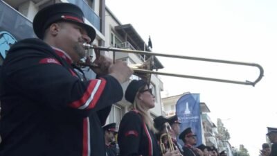 İzmir Büyükşehir Belediyesi'nin, vatandaşların uygun fiyatlı temel gıdaya erişimini kolaylaştırmak