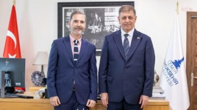 İzmir Büyükşehir Belediye Başkanı Cemil Tugay, Kuzey Kıbrıs Türk Cumhuriyeti