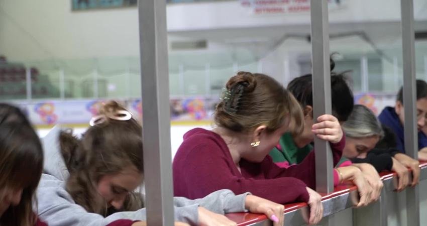 İzmir Büyükşehir Belediyesi Buz Sporları Salonu, 2025-2026 sezonu için kapılarını