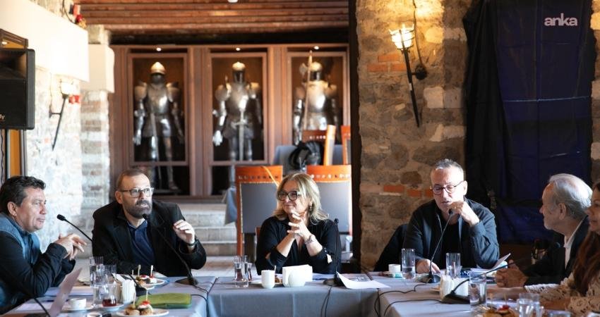 İzmir Büyükşehir Belediyesi Şehir Tiyatroları’nın (İzBBŞT) yıllık olağan Danışma Kurulu