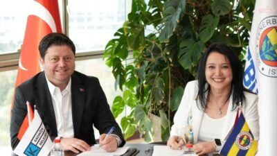 Kadıköy Belediyesi ile Fenerbahçe Üniversitesi iş birliğiyle 65 yaş ve