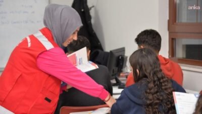 Kahramankazan Belediyesi, Satıkadın Mahalle Kültür Evi’nde Yükseköğretim Kurumları Sınavı’na (YKS)