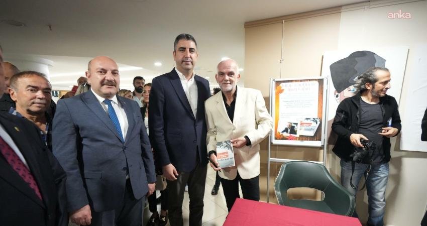 Kartal Belediyesi ile Kartal Kaymakamlığı’nın katkılarıyla gazeteci-yazar Murat Karaca’nın ilk