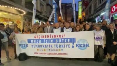 KESK Samsun Şubeler Platformu, Süleymaniye Geçidi’nde yaptığı basın açıklamasıyla 22