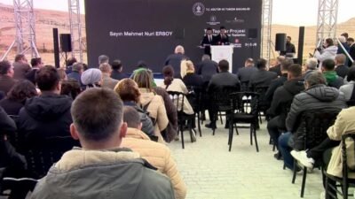 Kültür ve Turizm Bakanı Mehmet Nuri Ersoy, Taş Tepeler Projesi'nin "insanlık