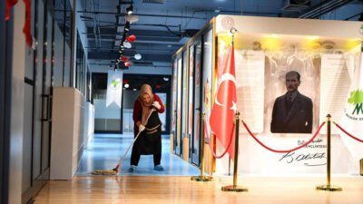 Mamak Belediyesi, bünyesinde hizmet veren beş kreşte detaylı temizlik çalışmalarına