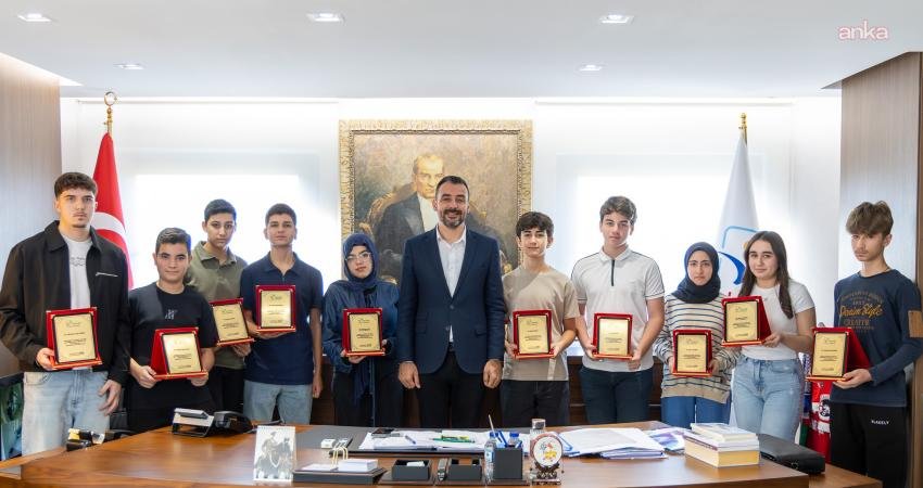 Liselere Geçiş Sistemi (LGS) ve Yükseköğretim Kurumları Sınavı’nda (YKS) derece