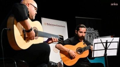 Beşiktaş Belediyesi ile Meksika Başkonsolosluğu iş birliğiyle düzenlenen “La Guitarra