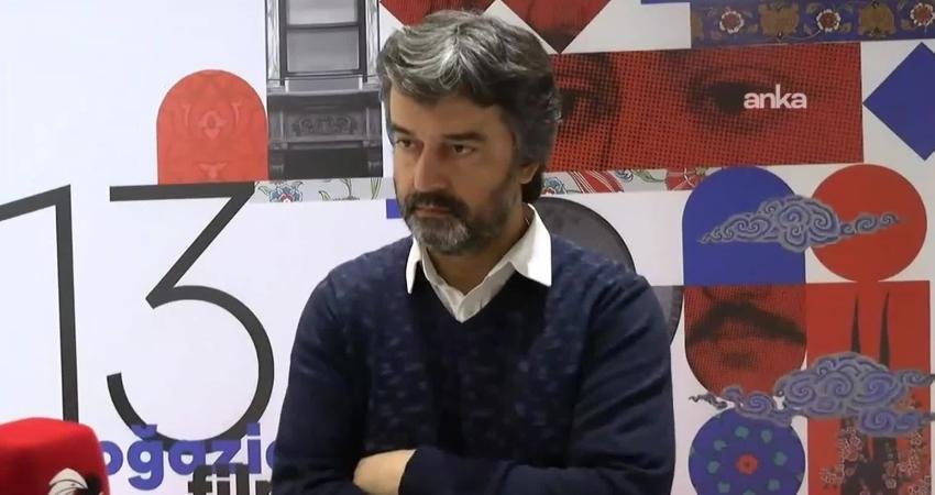 Mesut Gengeç’in ilk uzun metrajı “Bağbozum” Boğaziçi Film Festivali’nde gösterildi İstanbul Film Festivali'nde ilk gösterimini yapan "Bağbozum", modern kent yaşamında
