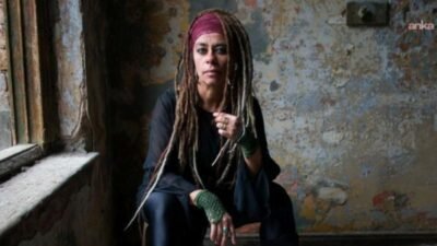 İzmir Büyükşehir Belediyesi’nin "Yaşayan Kütüphane" yaklaşımı ile başlattığı Yaşayan Kütüphane