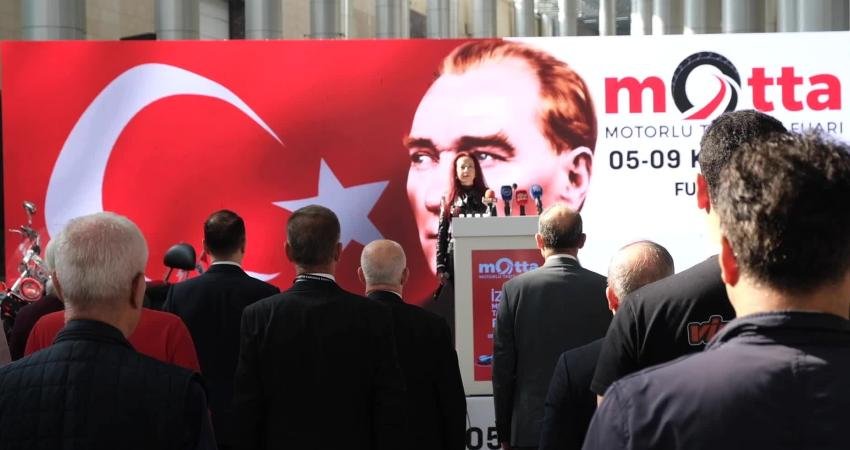 MOTTA-Motorlu Taşıtlar Fuarı, Fuar İzmir’de  açıldı. İlk kez düzenlenen fuar,