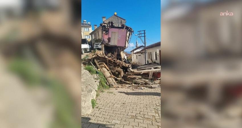 Mudanya Belediyesi, "Mudanya’nın Tirilye Mahallesi’nde 'Tabut Ev' olarak bilinen kerpiç