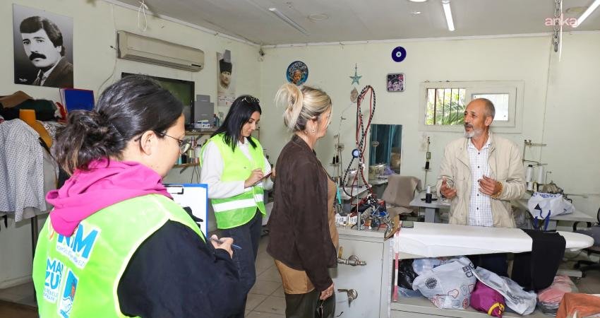 Narlıdere Belediyesi, ilçedeki esnaf ziyaretini sürdürüyor Narlıdere Belediyesi, Esnaf Masası ekipleri, 2. İnönü Mahallesi esnafını ziyaret