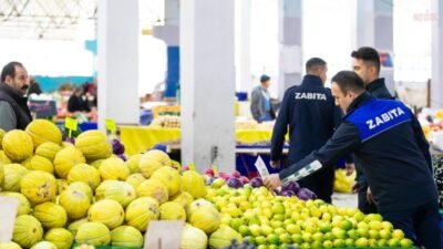 Narlıdere Belediyesi, Kapalı Pazar Yeri’nde, tüketici haklarının korunması amacıyla fiyat