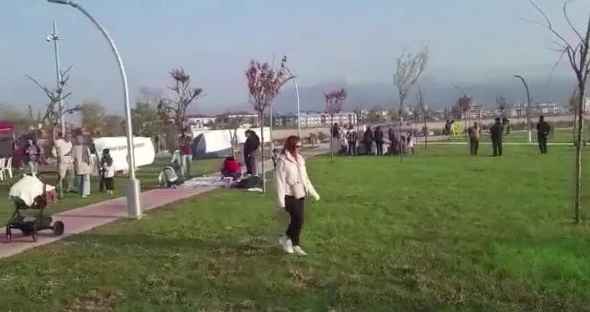 Ordu’da halk betonlaşmaya karşı yürüdü: Eski çöp alanının imara açılmasını, betonlaşmasını istemiyoruz Ordu halkı, Büyükşehir Belediyesi'nin eski çöp alanını imara açma planına