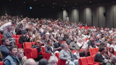 Başrollerinde Salih Kalyon, Günay Karacaoğlu ve Sermiyan Midyat’ın yer aldığı,