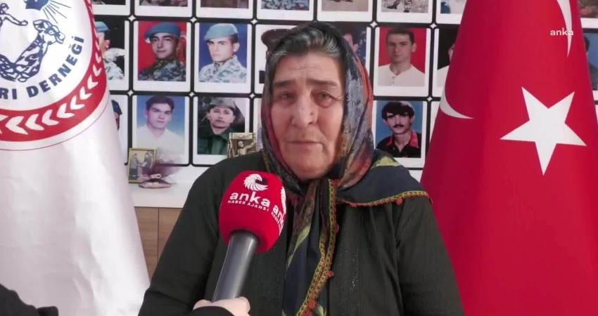 Şehit Anaları Dayanışma ve Yardımlaşma Derneği Başkanı Pakize Akbaba, 13