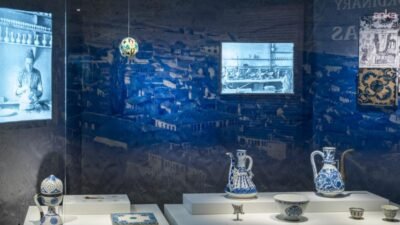 Suna ve İnan Kıraç Vakfı Pera Müzesi, kuruluşunun 20. yılı