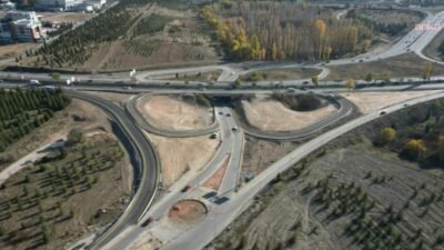 Ankara Büyükşehir Belediyesi, Sabancı Bulvarı-Ankara Bulvarı bağlantısındaki sinyalize kavşağı kaldırarak