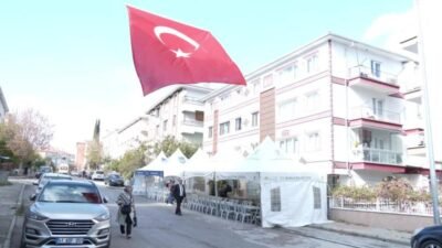 Türk Silahlı Kuvvetleri'ne ait C130 tipi askeri nakliye uçağının Gürcistan-Azerbaycan