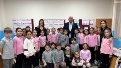 Menderes Maurice Aliberti- Esin Özgener İlkokulu 3/A sınıfında başkanlık seçimlerinde