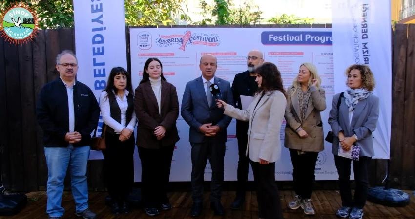 Sinop Belediye Başkanı Metin Gürbüz, Sinop Lakerda Festivali'ndeki "Helesa" etkinliğinin