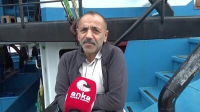 Sinop'ta balıkçı gemisi sahibi Mustafa Küçük, "Kredi çekerek maaş ödüyoruz.