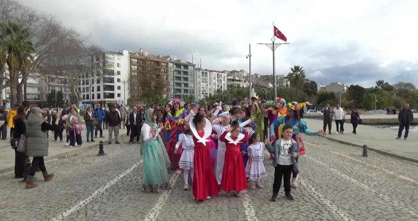 Sinop’ta bu yıl 6’ncısı düzenlenen Lakerda Festivali kortej yürüyüşüyle başladı.