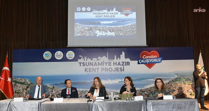 Tekirdağ, UNESCO onaylı “Tsunamiye Hazır Kent” olma yolunda Tekirdağ Büyükşehir Belediyesi'nin Boğaziçi Üniversitesi Kandilli Rasathanesi ve Deprem Araştırma
