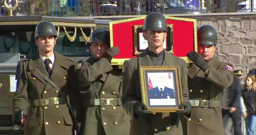 TSK'ya ait bir C130 kargo uçağının Azerbaycan'dan Türkiye'ye dönüş yolunda,