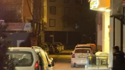 Van’ın İpekyolu ilçesinde otel sahibi Nihat Özeler ile oğlu Kerim Özeler