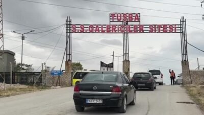 Van Açık Oto Pazarı'nda son yılların en büyük durgunluğu yaşanıyor.