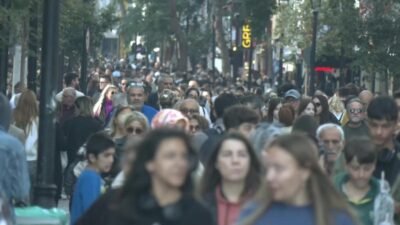 Asgari ücret tartışmaları devam ediyor. ANKA Haber Ajansı’na konuşan Merkez