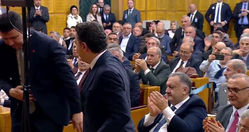 Demokrasi ve Atılım Partisi (DEVA) Genel Başkanı Ali Babacan, iktidarın