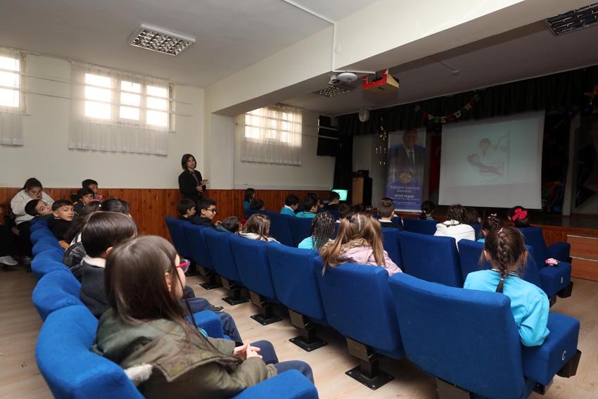 Yenimahalle Belediyesi,17-23 Kasım Toplum Ağız ve Diş Sağlığı Haftası nedeniyle