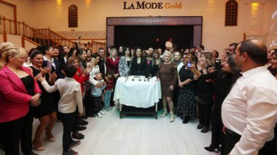 Yenimahalle Belediye Başkanı Fethi Yaşar, 24 Kasım Öğretmenler Günü dolayısıyla