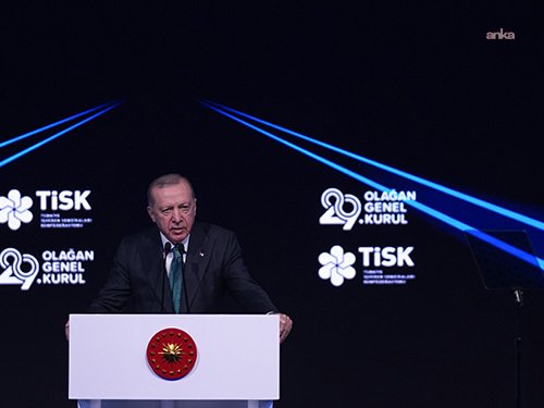 Cumhurbaşkanı Erdoğan’dan TİSK’e “asgari ücret” uyarısı: “TİSK heyetinden ellerinin taşın altına koymalarını bekliyorum” Cumhurbaşkanı Recep Tayyip Erdoğan, "Asgari Ücret Tespit Komisyonu ilk toplantısını