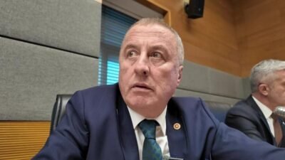 İYİ Parti Afyonkarahisar Milletvekili Hakan Şeref Olgun, Adalet Komisyonu'nda yaptığı