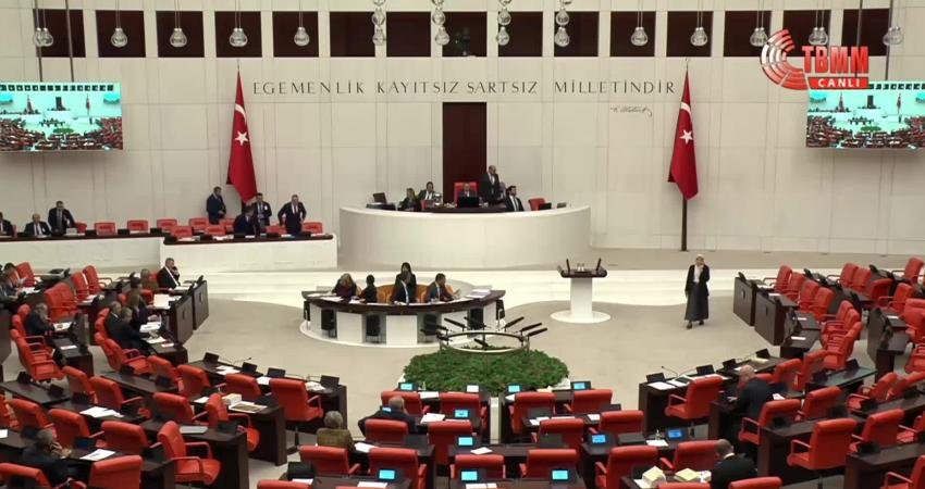 TBMM Genel Kurulu'nda 2026 bütçe görüşmeleri esnasında İYİ Parti Grubu
