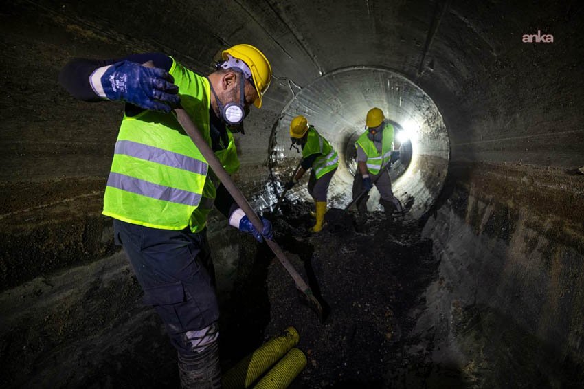 İzmir Büyükşehir Belediyesi İZSU Genel Müdürlüğü, kentin Büyük Kanal olarak