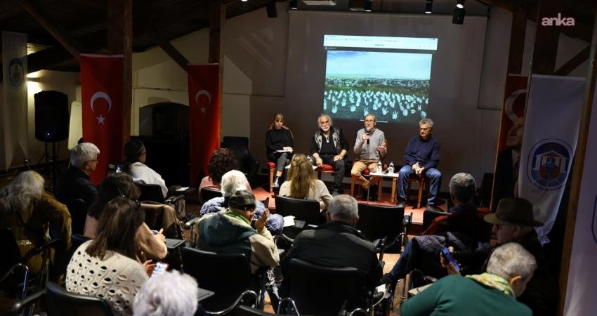 9’uncu İzmir Mizah Festivali, panellerle devam etti Kültürlerarası Sanat Derneği ve Nesin Vakfı iş birliğiyle düzenlenen 9.