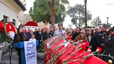 Çeşme Belediyesi’nde 1989-1994 ve 1999-2014 yılları arasında belediye başkanlığı görevini