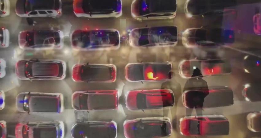 Ali Yerlikaya: “Tefecilere, dolandırıcılara ve mali suç örgütlerine düzenlenen operasyonlarda 179 şüpheli yakaladı” İçişleri Bakanı Ali Yerlikaya, 52 ilde tefecilere, dolandırıcılara ve mali