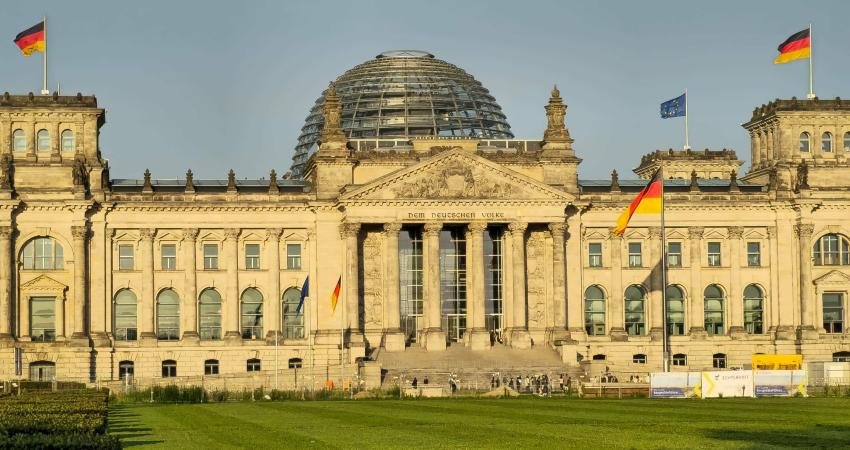 Almanya’da yeni askerlik yasası Federal Meclis’te kabul edildi. Yasa, 18