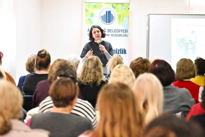 Altındağ Belediyesi temizlik konusunda kararlı adımlar atmaya devam ediyor. Altındağ