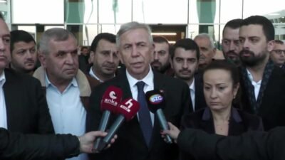 Kolon kanseri tedavisi gördüğü Manisa Şehir Hastanesi yoğun bakımında çoklu