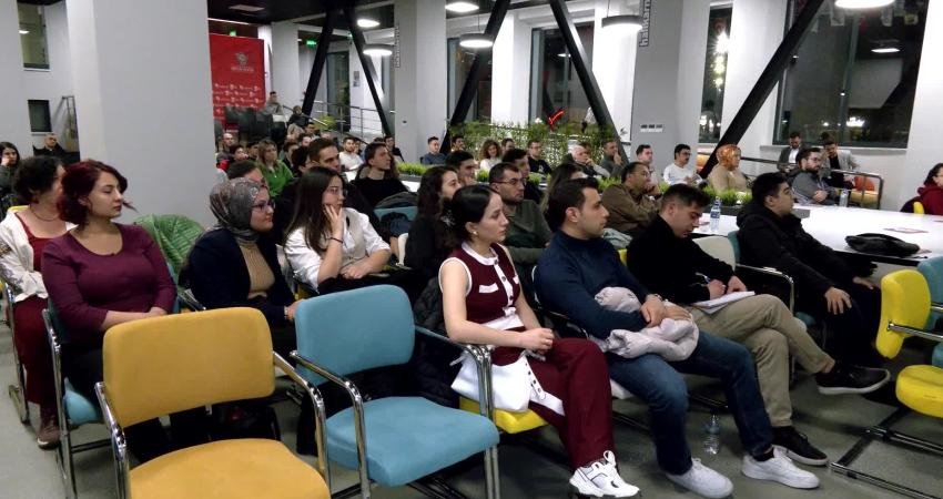 Ankara Büyükşehir Belediyesi (ABB), Zafer Genç Akademi’de “Anavatan Rumeli’den Yeni